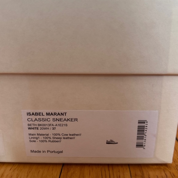 Sneakers - Picture 9 of 9